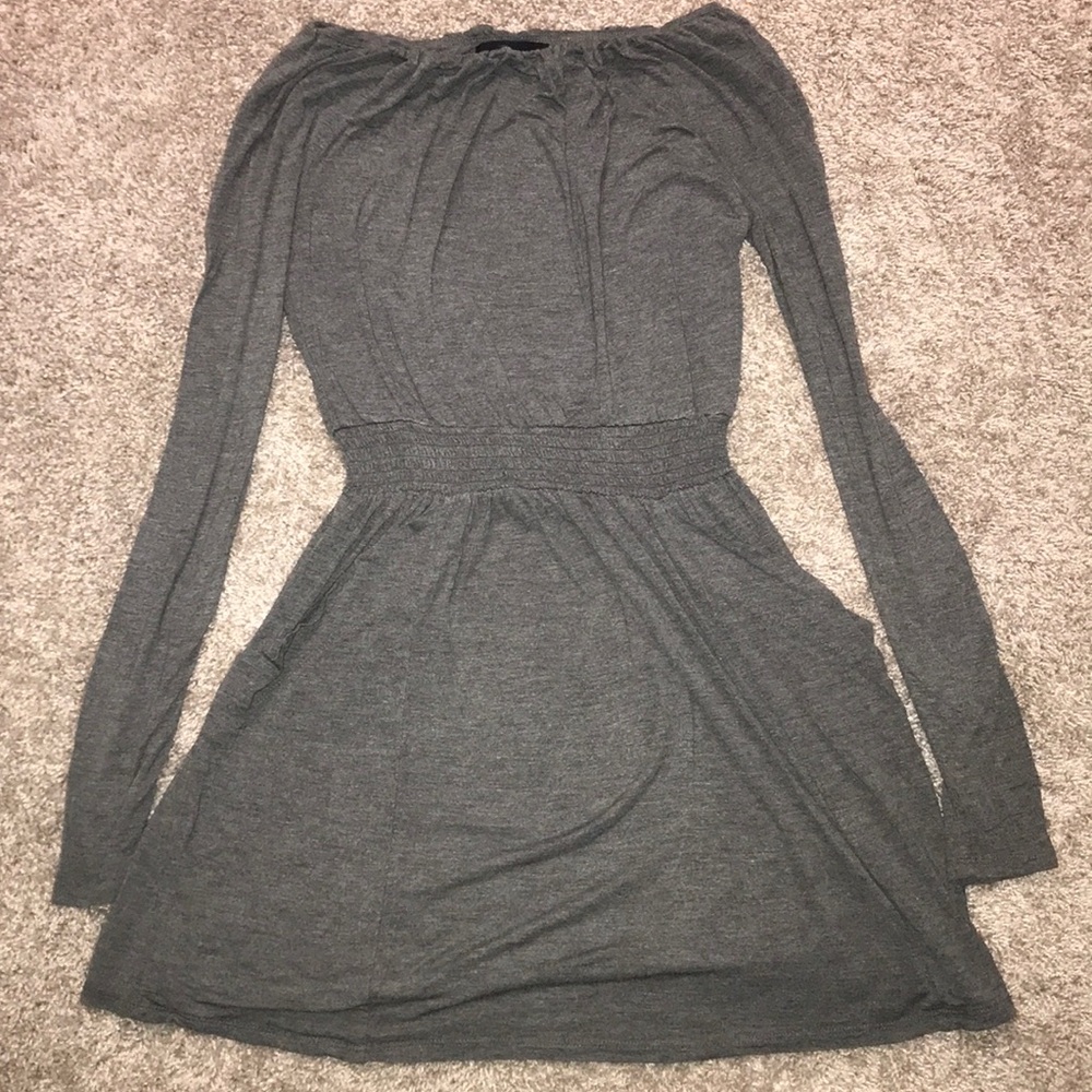 Long sleeve grey dress with pockets